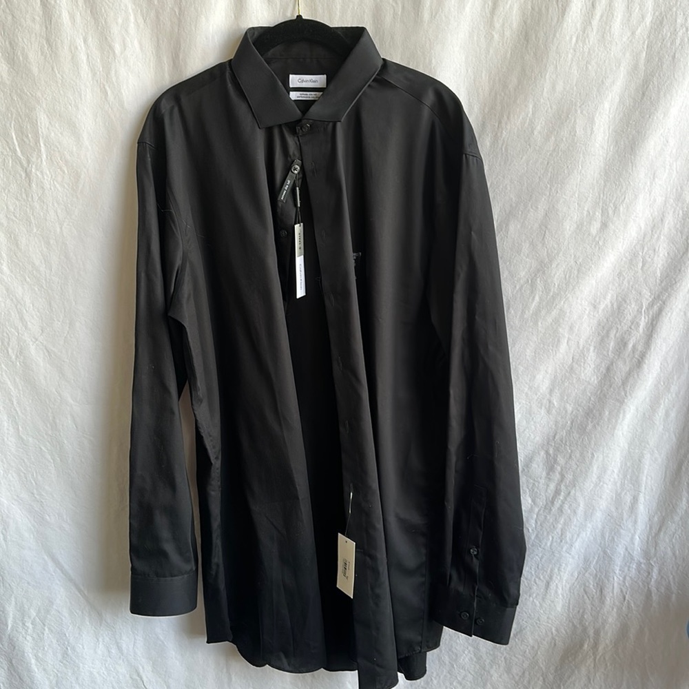 Calvin Klein black extreme slim tall button-down shirt, NWT, size 17.5 35/36